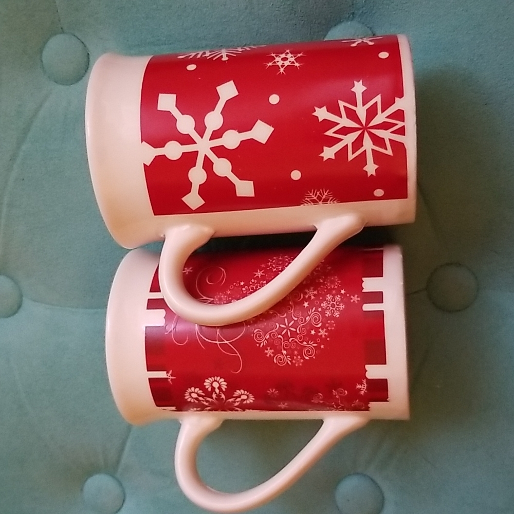 Christmas mugs set